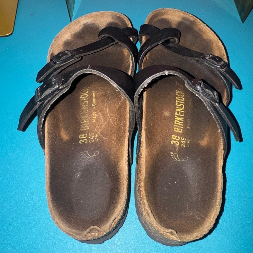 Woman’s sandals - Picture 4 of 9
